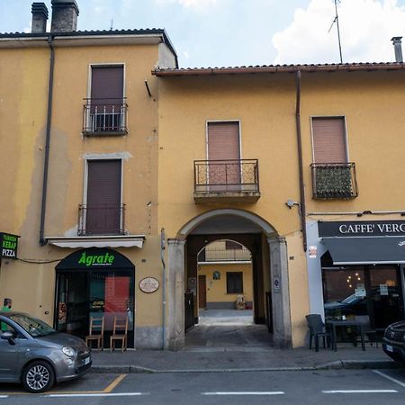 Beat House&Apartments Agrate Brianza Buitenkant foto